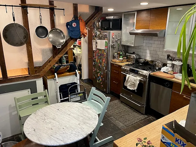 38 Greenwich St #1 — Photo 12