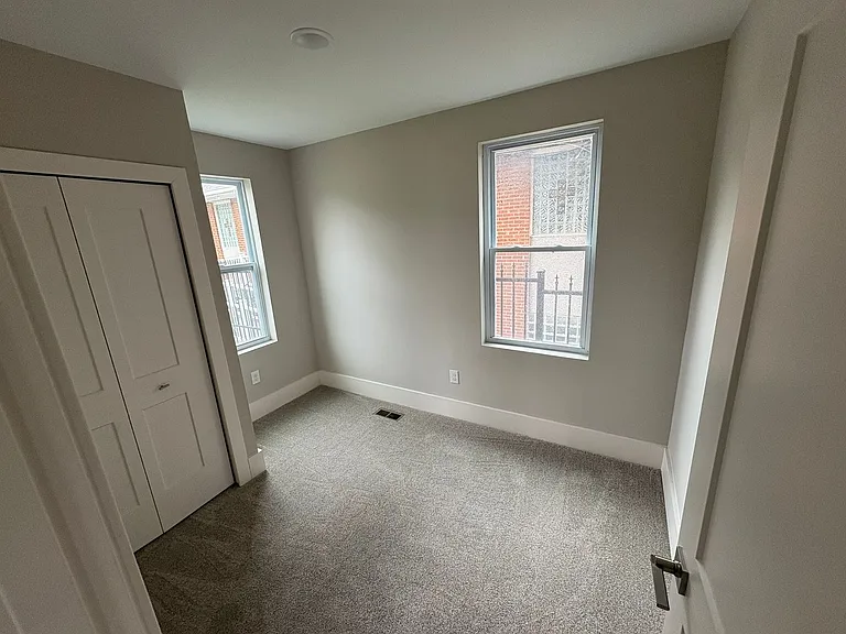 7436 Oakland St — Photo 20