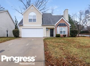 611 Sycamore Dr, Jonesboro, GA 30238
