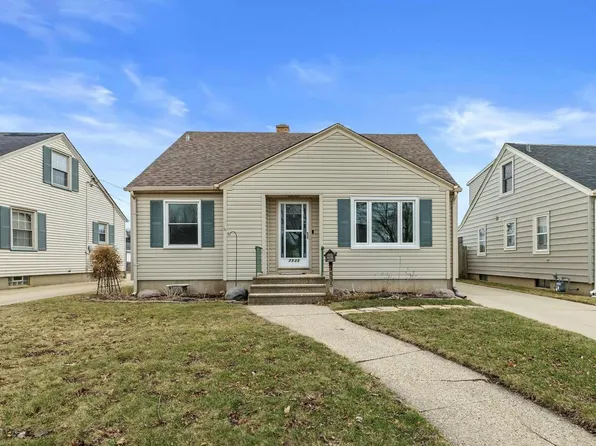7535 35th AVENUE, Kenosha, WI 53142