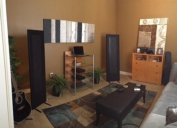 4th image of 124 Hidden Palms Ln