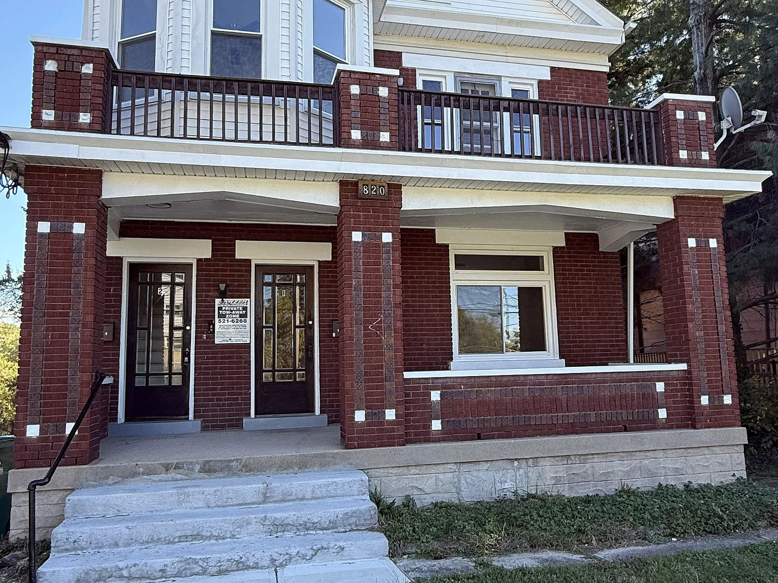 2 bed, $1,050 — Photo 1