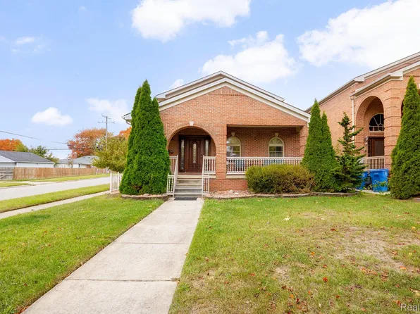 8401 Fenton St, Dearborn Heights, MI 48127