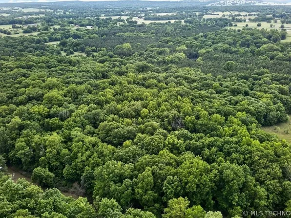 Williams Rd, Cameron, OK 74932