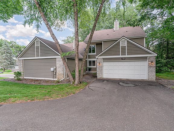 3rd image of 153 Wildwood Bay Dr
