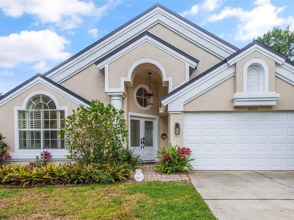 5206 Mystic Point Court, Orlando, FL 32812