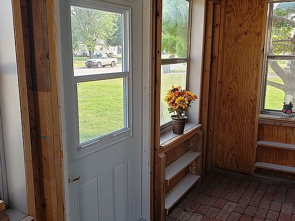 front enclosed porch