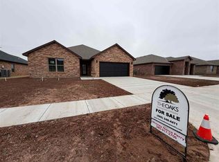 2604 SW 68th St, Lawton, OK 73505