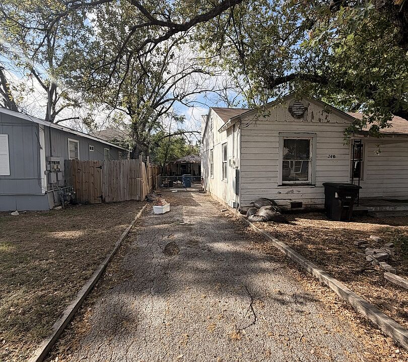 1st image of 2410 Lee Hall