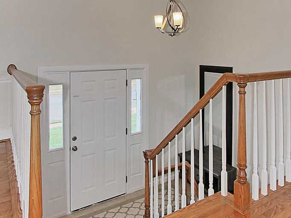 5th image of 13327 Nassau Dr