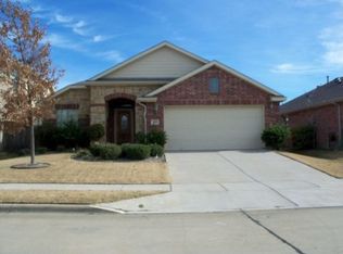 301 Parakeet Dr, Little Elm, TX 75068