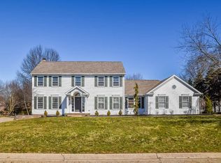 2633 Fordham Cir NW, North Canton, OH 44720