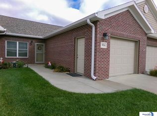 904 Meadow St, Beatrice, NE 68310