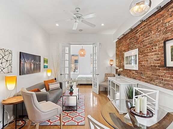 5th image of 236 E 6th St APT 5E