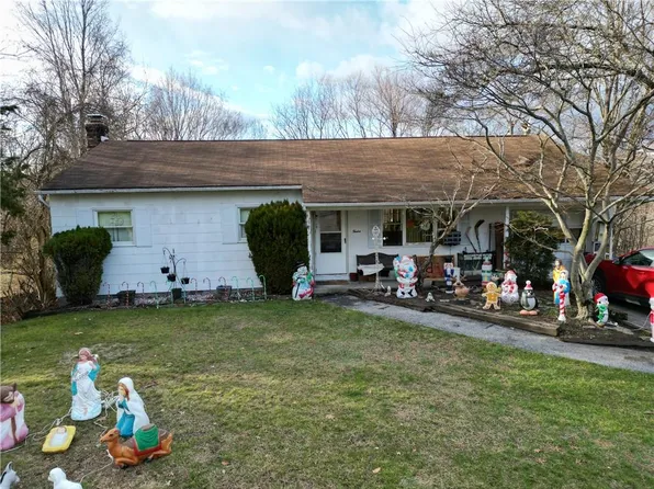 12 Hawthorne Drive, Monroe, NY 10950