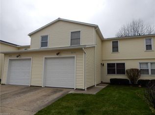 8256 Lancaster Dr, Mentor, OH 44060