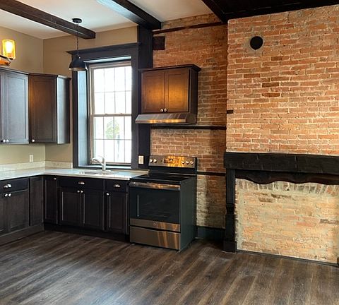 3rd image of 101 North St #101