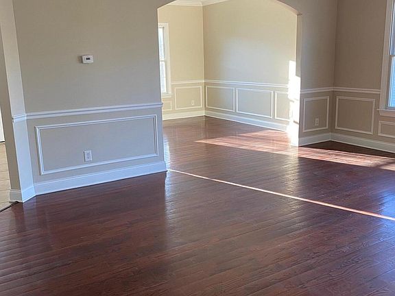 3rd image of 177 Arlington Avenue