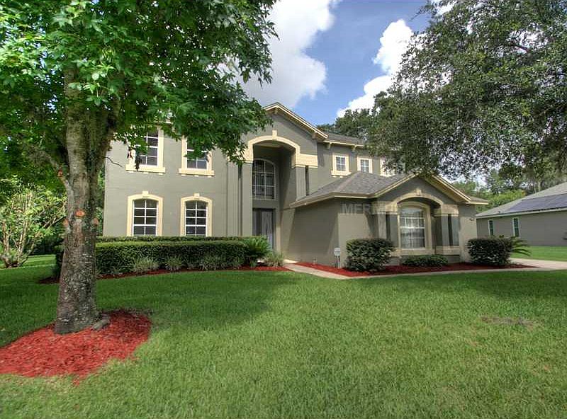 1st image of 934 Palm Oak Dr