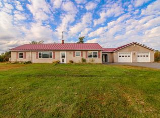 400 Hudson Rd, Corinth, ME 04427