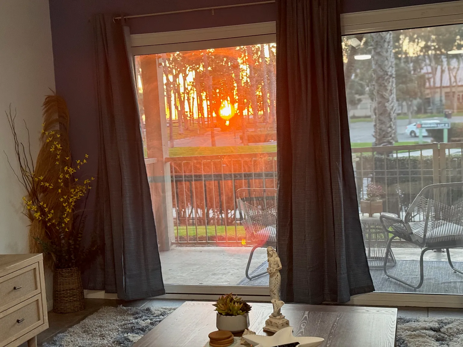 2 bed, 933 sqft, $3,500 — Photo 4