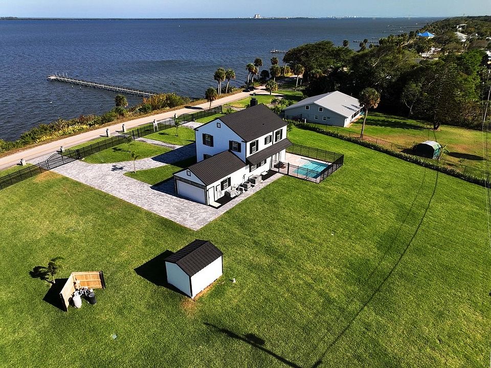 1st image of 4625 S Indian River Dr