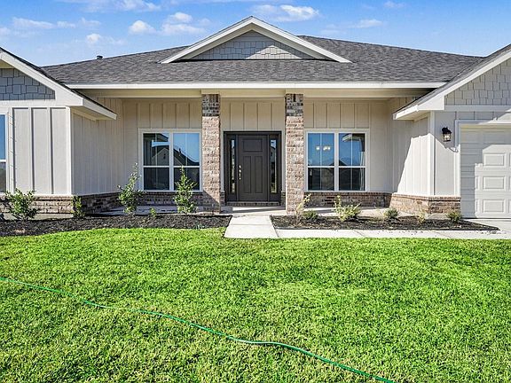 3rd image of 7 Keystone Ct