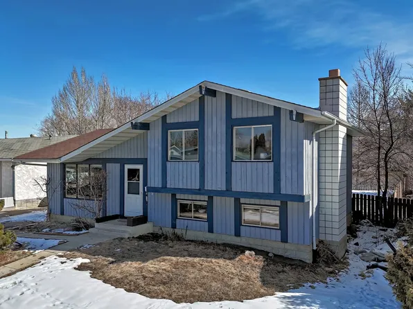 8735 181st St NW, Edmonton, AB T5T 0Y5