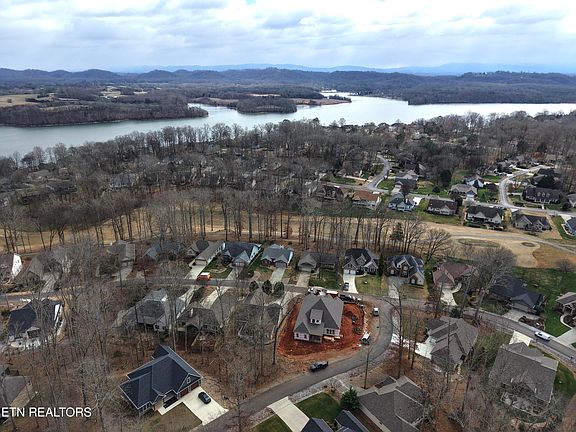 4th image of 112 Inata Cir