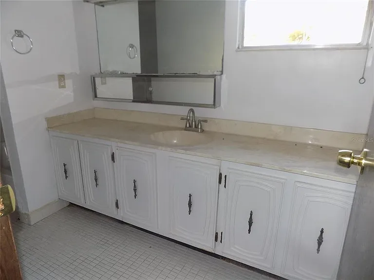 613 SW 75th St #101 — Photo 18