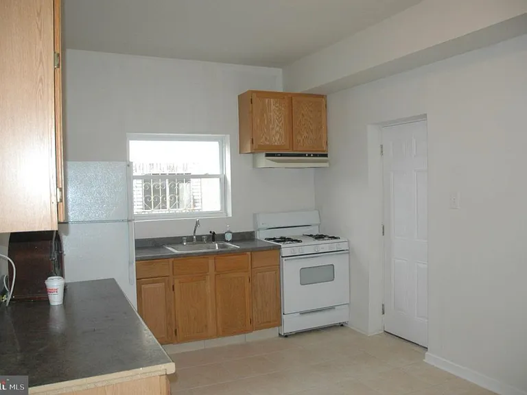 2739 W Allegheny Ave #1 — Photo 8