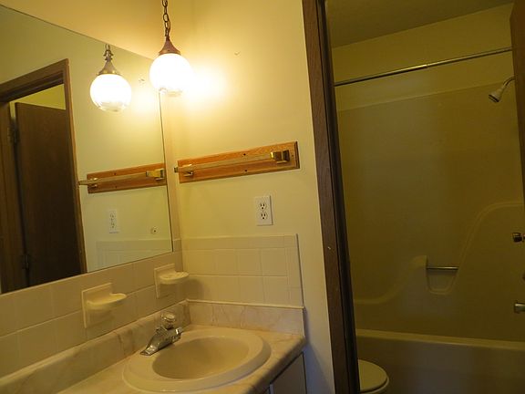 4th image of 3855 Jodi Dr