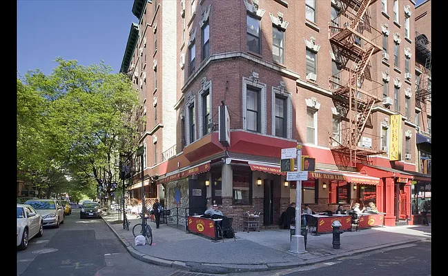 Sold by Douglas Elliman | media 12