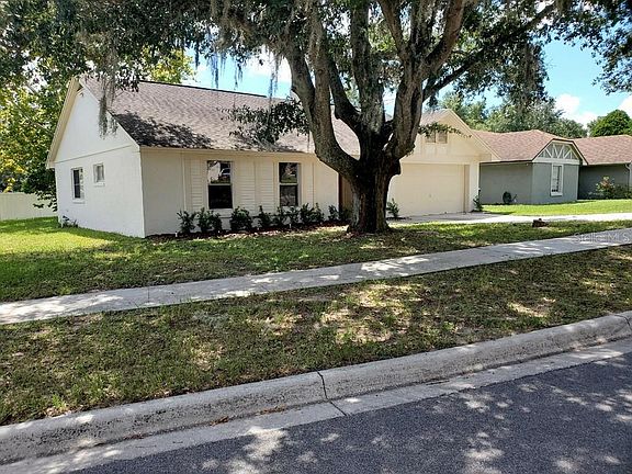 2nd image of 6518 Whirlaway Cir