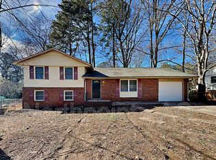 6535 Sinclair Pl, Morrow, GA 30260