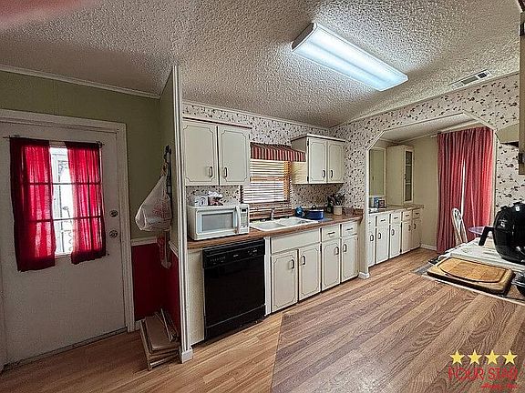 5th image of 332 Pineview Dr