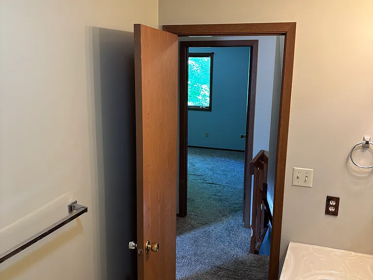 2522 Gaylord Ave — Photo 9