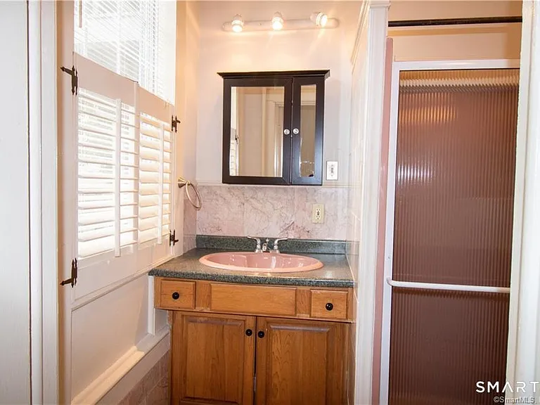883 Montauk Ave #2 — Photo 11
