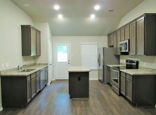 1009 Platte River Dr, Montgomery, TX 77316