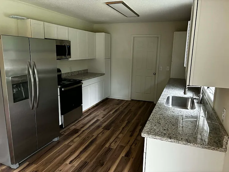 940 Old Highway 70 — Photo 11