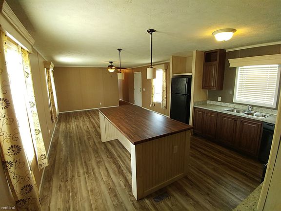 5th image of 5 Saint Michaels Dr