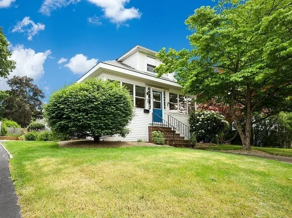 260 Pleasant St, East Walpole, MA 02032