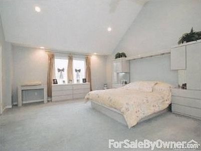 5th image of 650 Sylvan Ave
