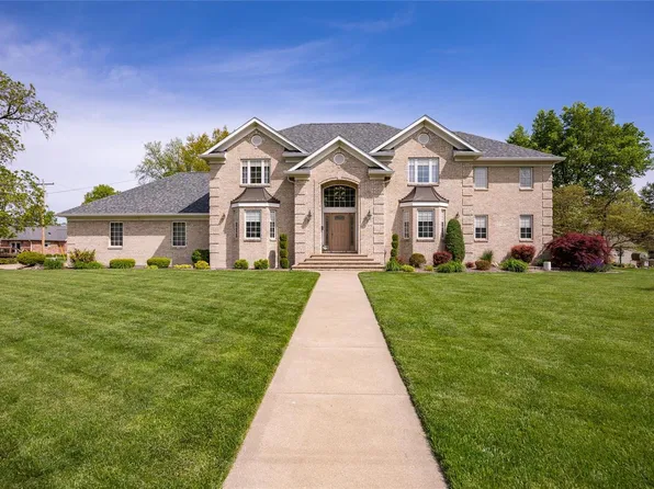 309 Broadway St, Gillespie, IL 62033