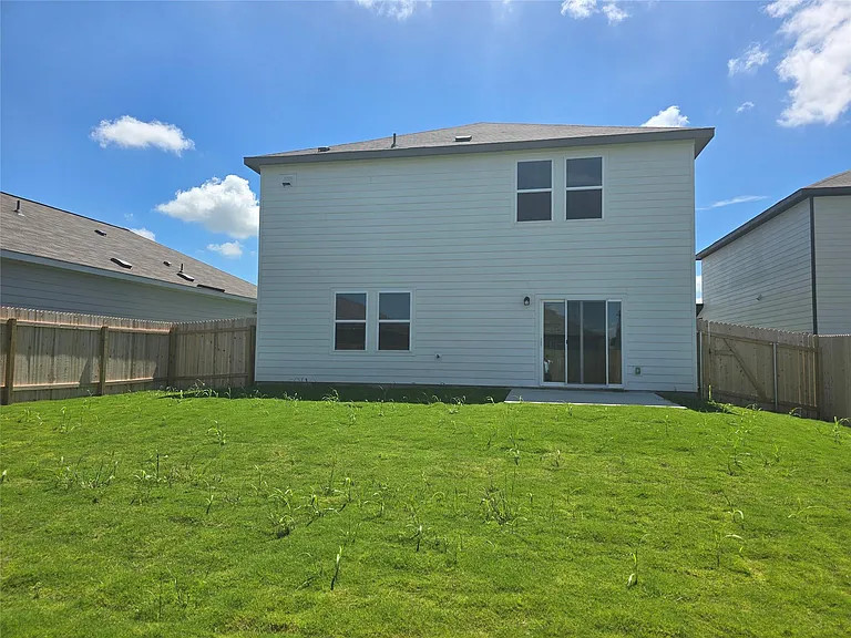 121 Blazilmar Ln — Photo 24