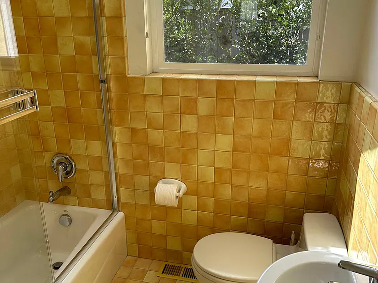 3560 Wildwood Ln — Photo 9