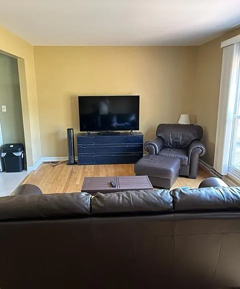 305 Kelly Cir — Photo 4