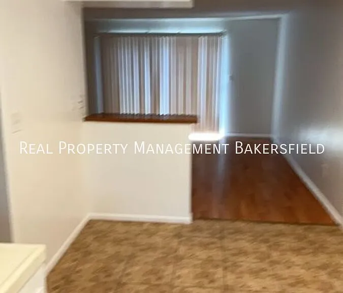 2423 Olive St #2423 — Photo 3