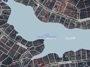 317 Shadowmere Dr, Pelzer, SC 29669