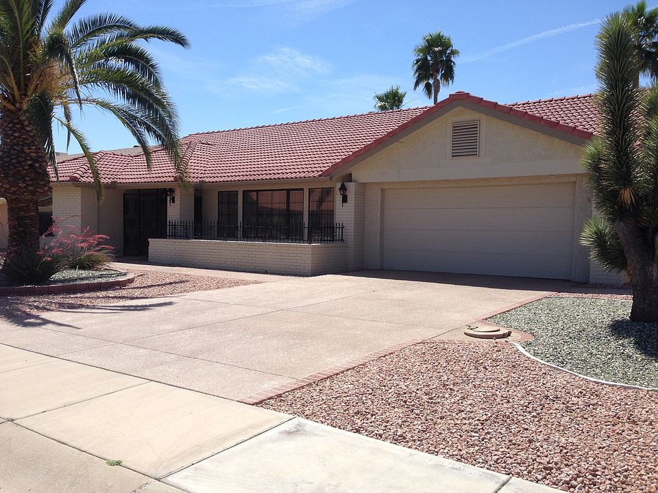 1st image of 12315 W Fieldstone Dr